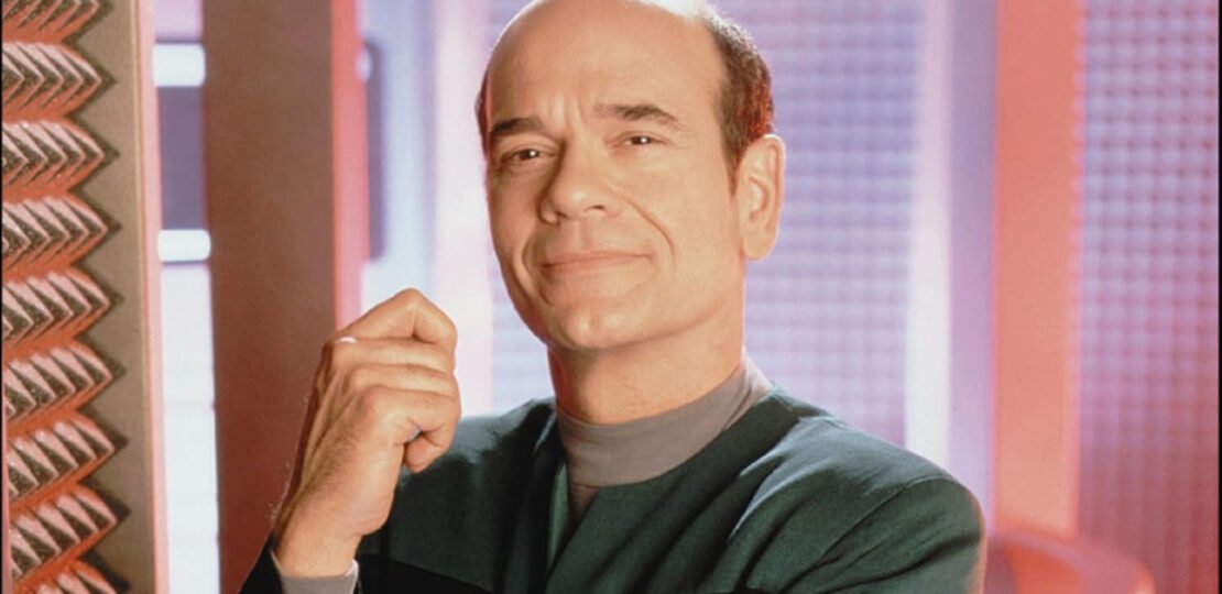 starfleet-academy-the-doctors-900-year-growth-he-evolves-into-something-more-%eb%8b%a5%ed%84%b0-%ea%b7%b8%eb%8a%94-%eb%8d%94-%eb%a7%8e%ec%9d%80-%ea%b2%83%ec%9c%bc%eb%a1%9c-%ec%a7%84