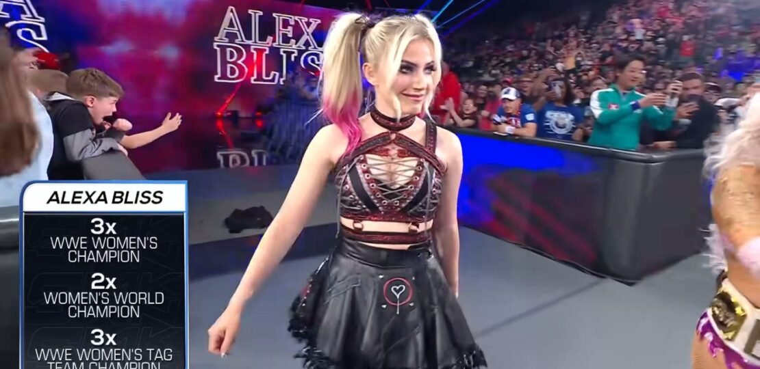 alexa-bliss-returns-this-comeback-is-electrifying-%ec%95%8c%eb%a0%89%ec%82%ac-%eb%b8%94%eb%a6%ac%ec%8a%a4%ec%9d%98-%ed%99%94%eb%a0%a4%ed%95%9c-%ea%b7%80%ed%99%98