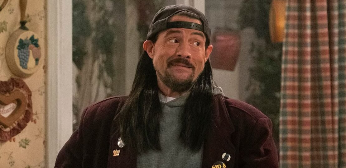 kevin-smith-has-blunt-opinion-on-directing-an-mcu-movie-ost-glory-box-portishead-mcu-%ec%98%81%ed%99%94-%ec%97%b0%ec%b6%9c%ec%97%90-%eb%8c%80%ed%95%9c-%ec%bc%80%eb%b9%88