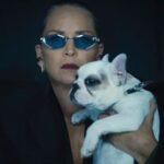 영화 'Nobody 2'를 기다리는 동안, 사이먼 앤 가펑클의 'The Sound of Silence'를 들으며 영어 공부를 해보는 건 어떠세요? 멜로디와 가사가 어우러져 감동을 자아내는 이 곡은 영어 학습에도 훌륭한 자료가 됩니다. 가사의 깊은 의미를 이해하며 영어 표현을 익히고, 영화 속 장면을 떠올리며 더욱 몰입도 높은 학습을 경험하세요.