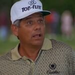 아담 샌들러 주연의 코미디 영화 "해피 길모어"가 넷플릭스를 떠나기 전에, 영화 속 명대사와 함께 영어 표현을 배워보세요! 분노와 유머가 넘치는 해피 길모어의 매력을 다시 한번 느껴보세요.