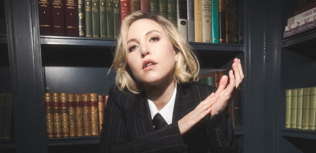 Taylor Tomlinson: ‘Look At You’ & ‘Prodigal Daughter’ – 테일러 톰린슨: ‘당신을 보세요’ & ‘돌아온 탕자’