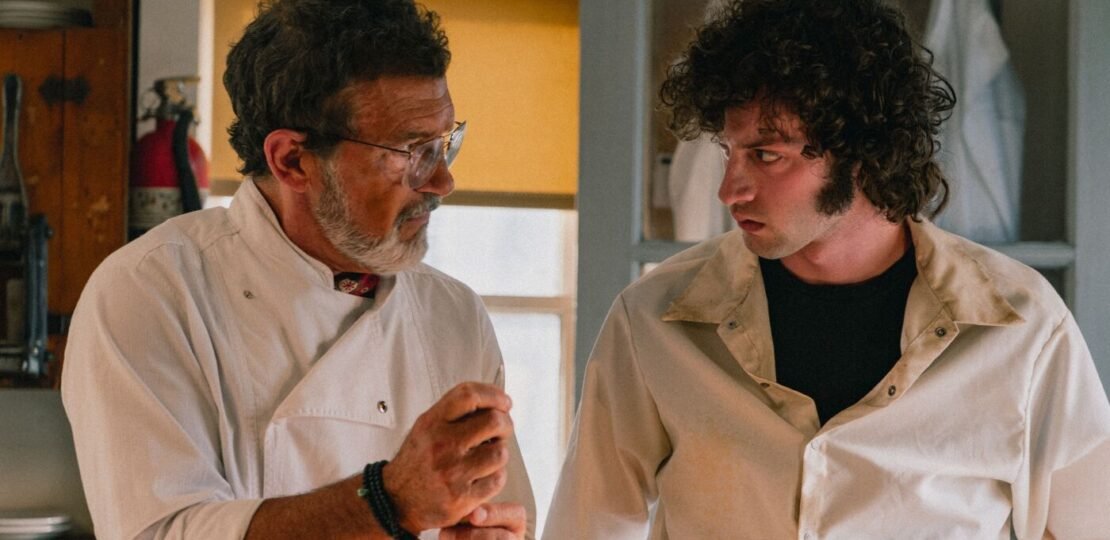 Bourdain: Roadrunner, OST – “The Sound of Silence” (Simon & Garfunkel) / ‘고요한 소리’