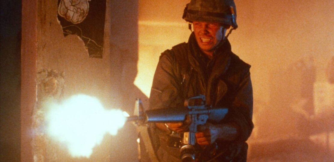풀 메탈 재킷 (Full Metal Jacket) OST: ‘Surfin’ Bird’ – The Trashmen (새들의 합창)
